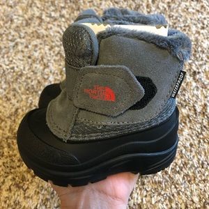 The North Face infant snow boots